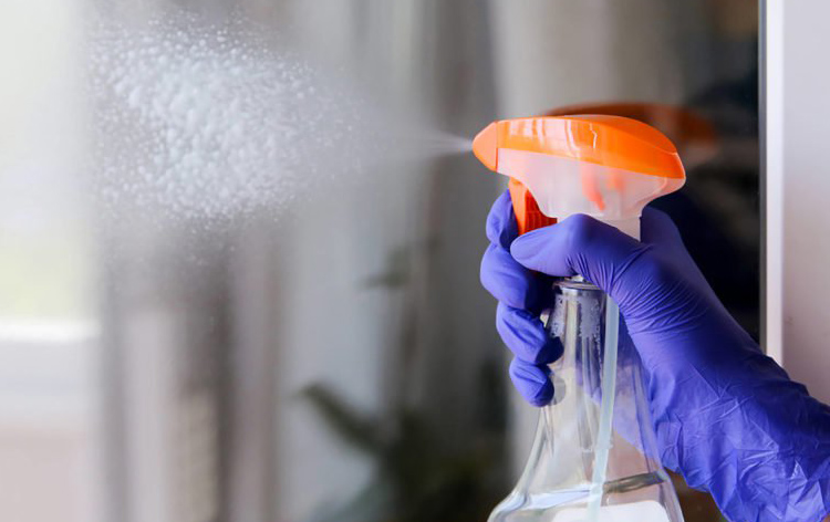 شیشه پاک کن روشهای عجیب کاربردی برای شستن ماشین